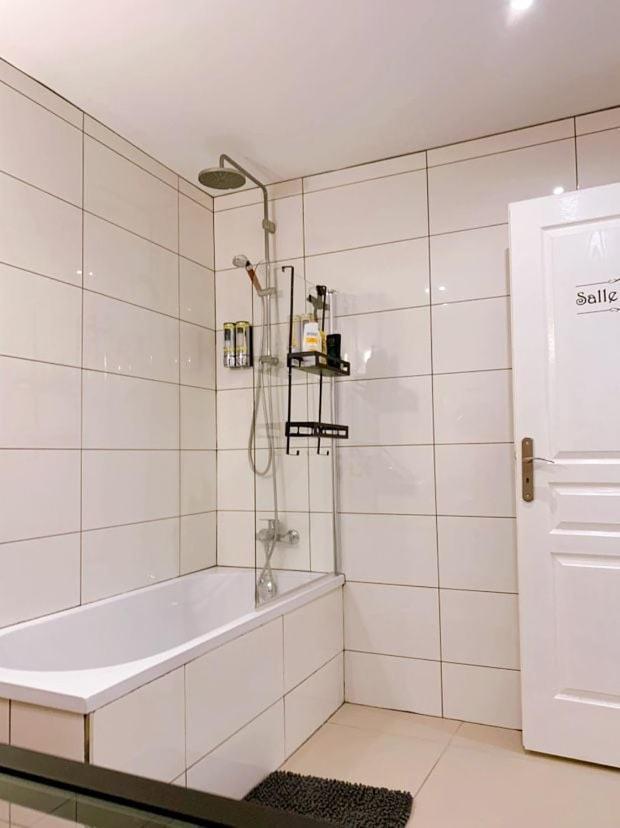 Chambre 26M - Salon Et Kitchenette Prive - Wifi Woippy Ngoại thất bức ảnh